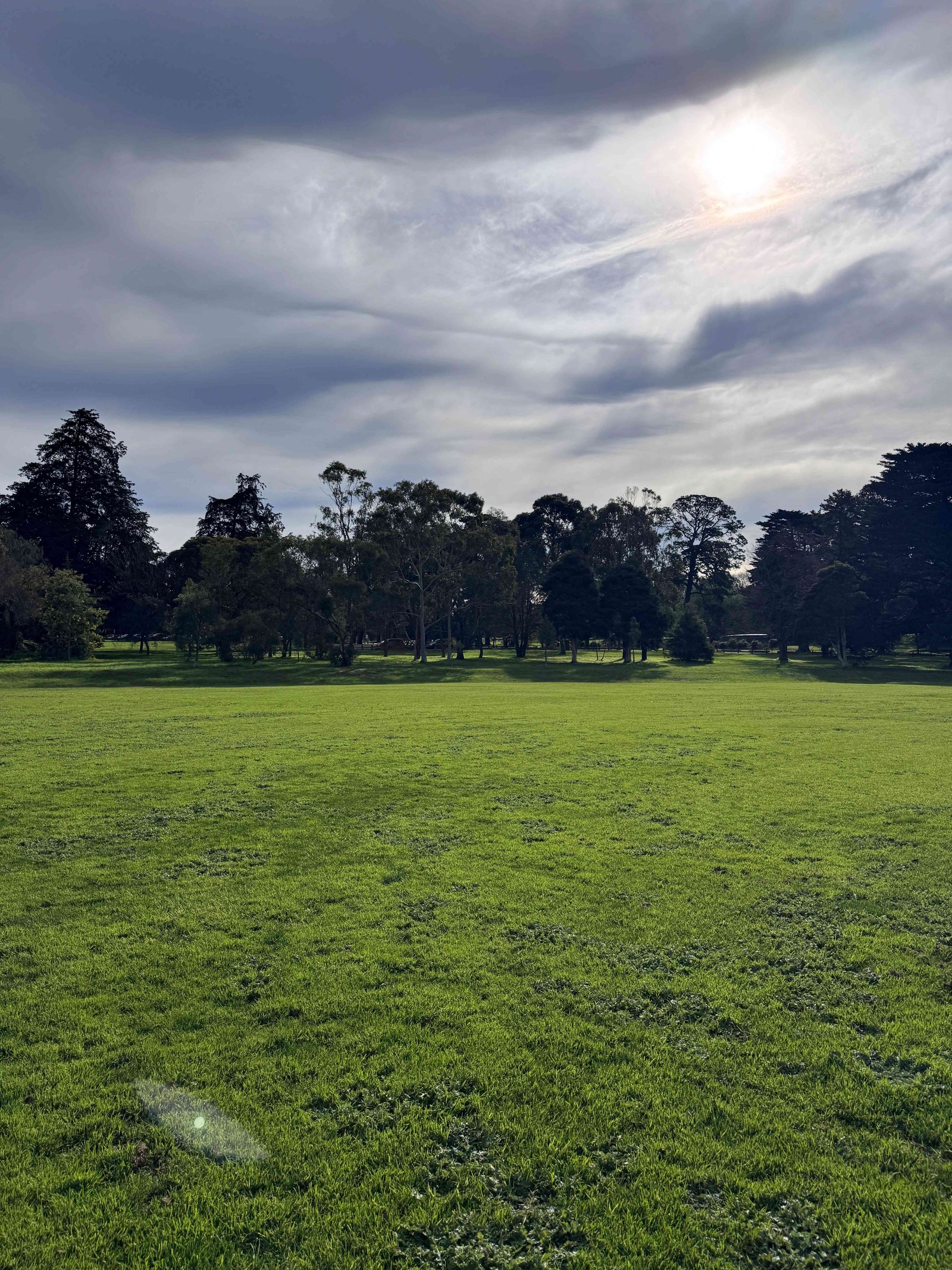 Open oval looking west at Eastern Park No. 3