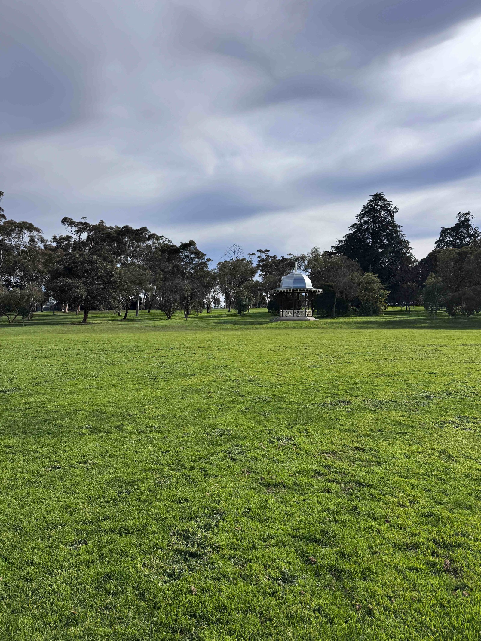 Close view of the heritage rotunda at Eastern Park No. 3