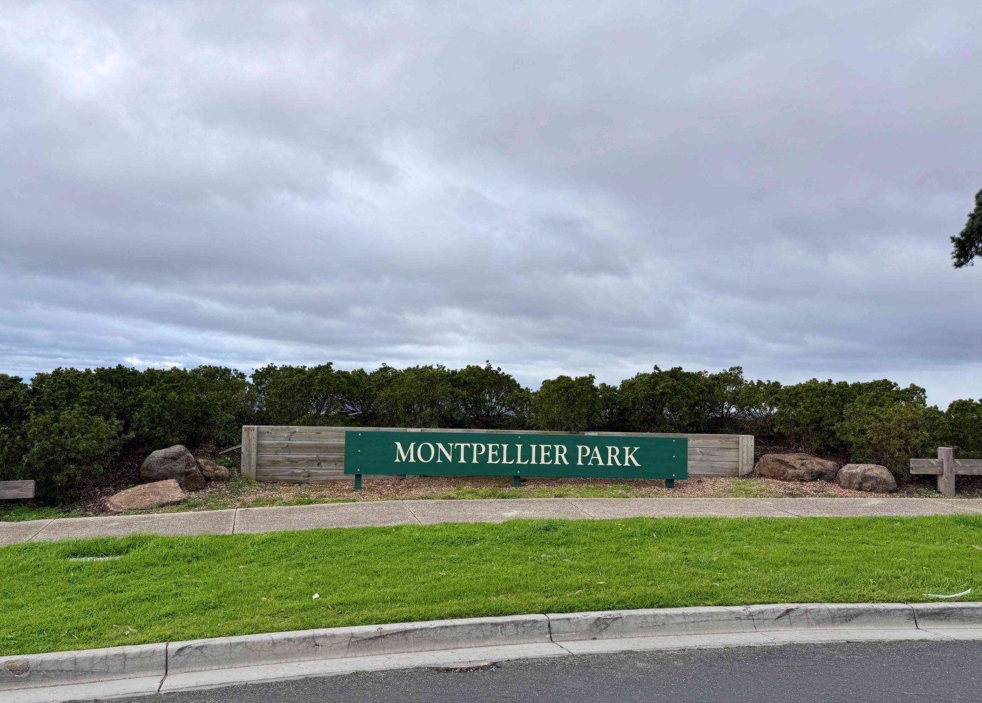 Montpellier Park entrance sign