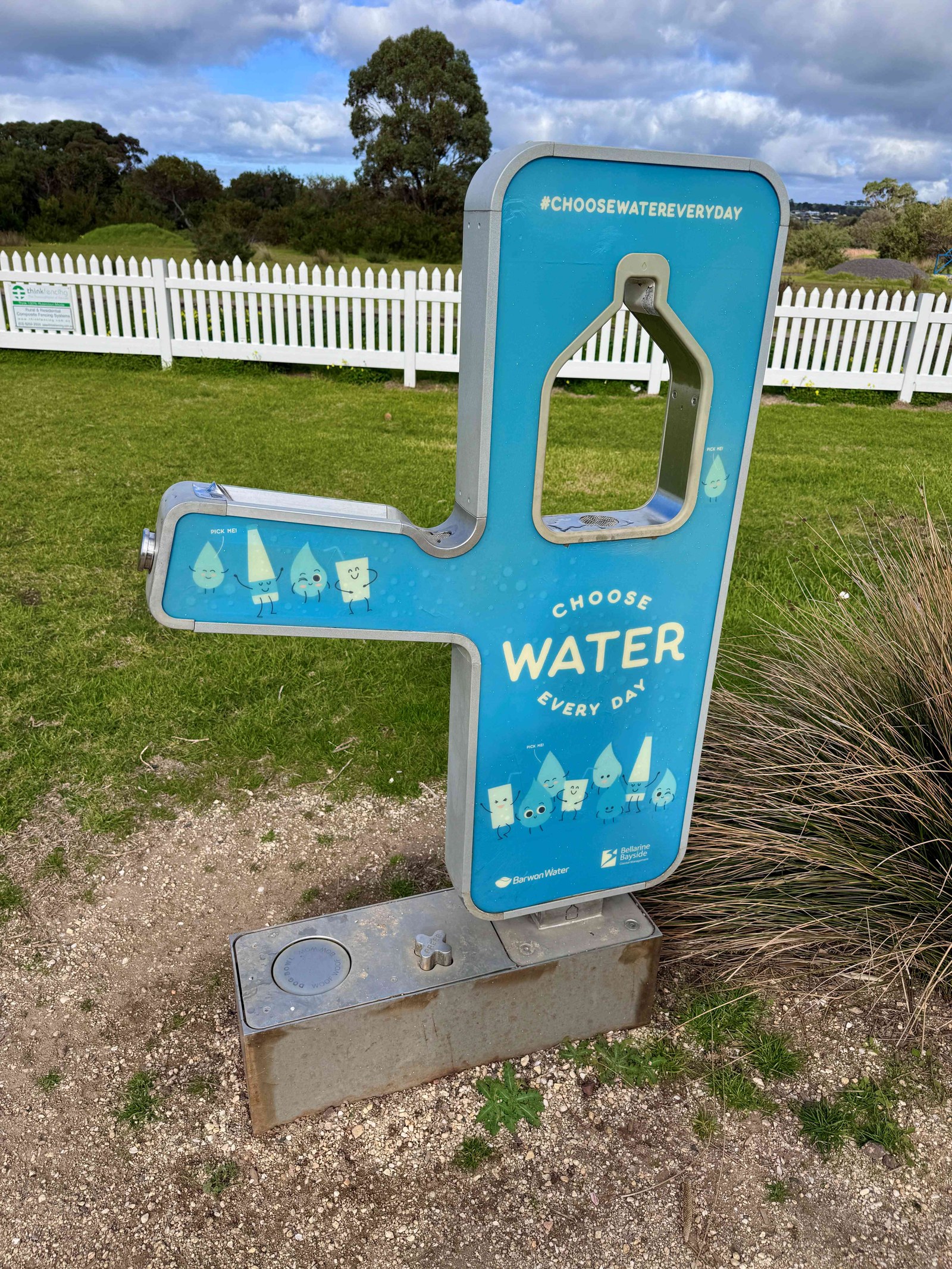 Water fountain with dog bowl near Ramblers Beach